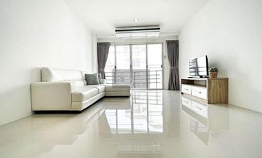出租 2 卧室 公寓 在 Khlong Toei, 曼谷