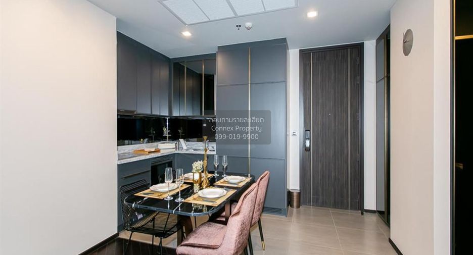 For rent 2 bedrooms condo in Phaya Thai, Bangkok