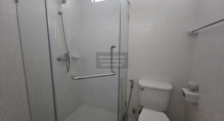 Condo en alquiler de 1 habitaciones en Khlong San, Bangkok