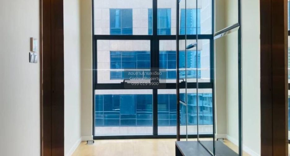 For rent 2 bedrooms condo in Pathum Wan, Bangkok