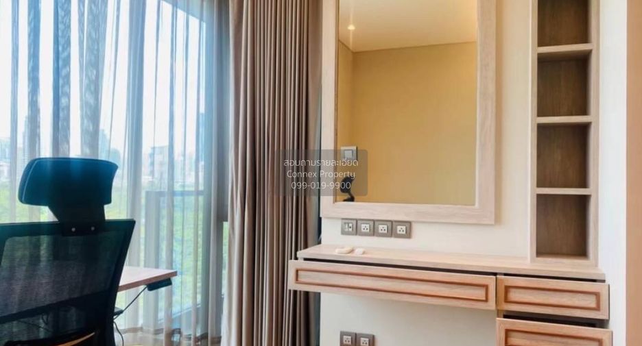 For rent 2 bedrooms condo in Pathum Wan, Bangkok