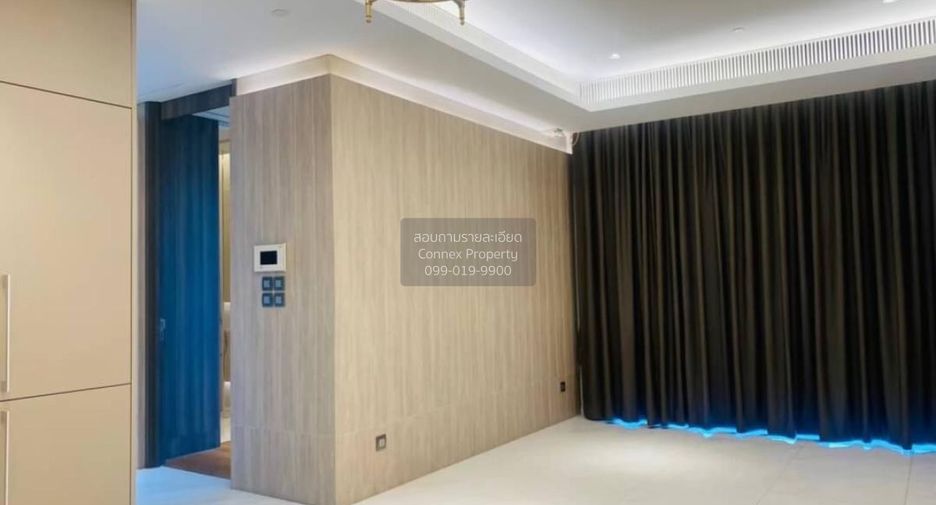For rent 2 bedrooms condo in Pathum Wan, Bangkok