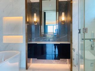 For rent 2 ベッドルーム condo in Pathum Wan, Bangkok