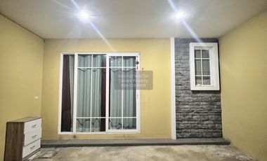 For rent 4 bedrooms townhouse in Bang Khae, Bangkok