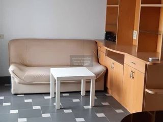 For rent 2 bedrooms condo in Ratchathewi, Bangkok