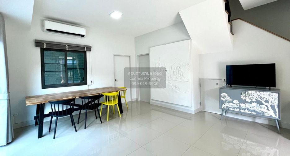 For rent 3 ベッドルーム townhouse in Bang Phli, Samut Prakan