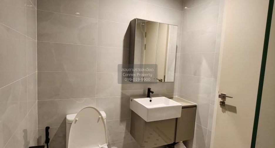 For rent 2 bedrooms condo in Thon Buri, Bangkok