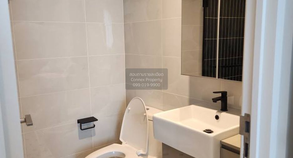 For rent 2 bedrooms condo in Thon Buri, Bangkok