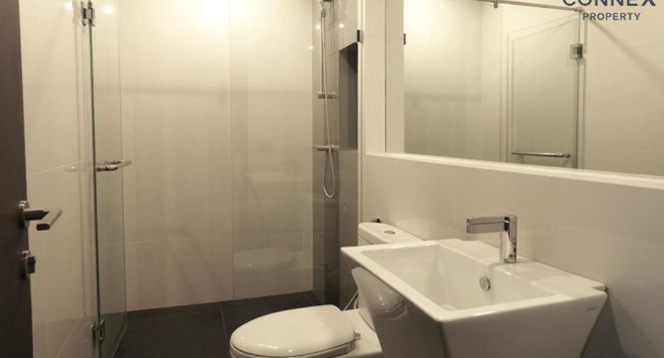 For rent 2 bedrooms condo in Sathon, Bangkok
