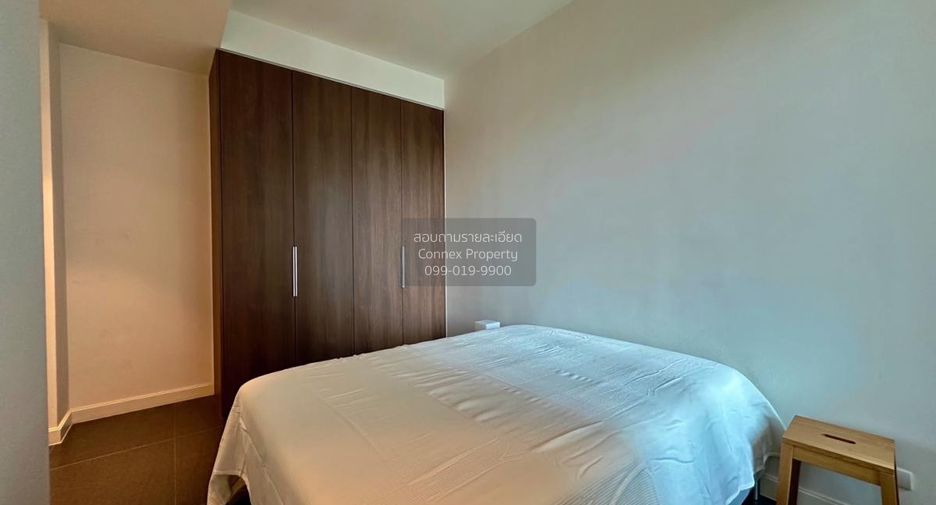 For rent 2 bedrooms condo in Pathum Wan, Bangkok