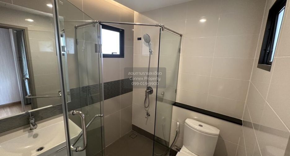 Haus zur Miete mit 5 Zimmer in Don Mueang, Bangkok