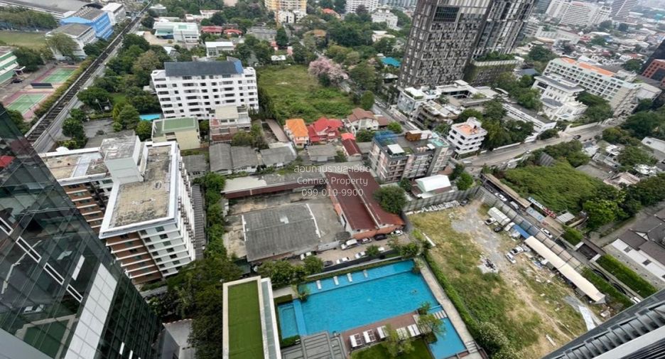 Wohnung zur Miete mit 2 Zimmer in Khlong Toei, Bangkok