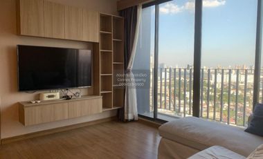 Condo en alquiler de 2 habitaciones en Bang Sue, Bangkok