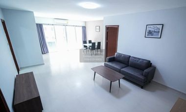 Condo en alquiler de 2 habitaciones en Yan Nawa, Bangkok