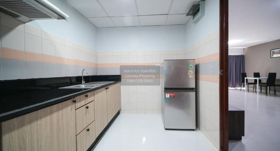 Condo en alquiler de 2 habitaciones en Yan Nawa, Bangkok