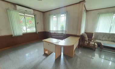 For rent 3 bedrooms house 