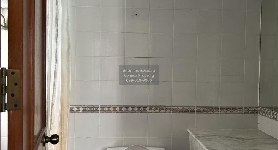 Wohnung zur Miete mit 2 Zimmer in Pathum Wan, Bangkok