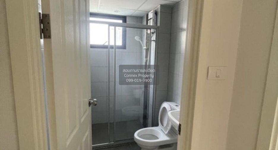 For rent 2 bedrooms condo in Bang Na, Bangkok