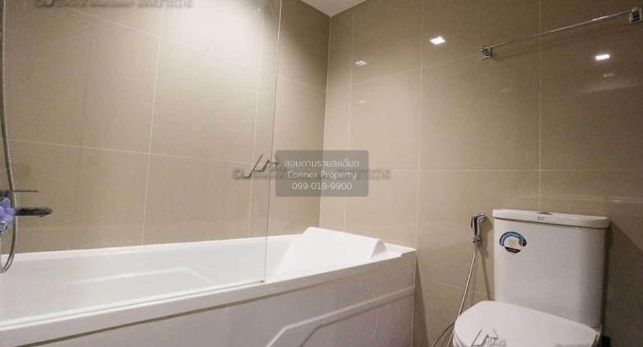 Condo en alquiler de 1 habitaciones en Phra Khanong, Bangkok