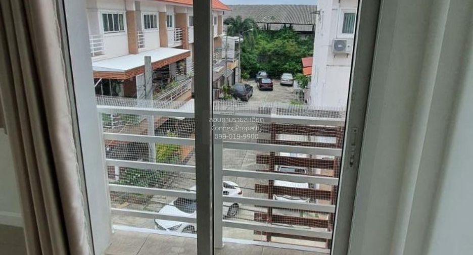 Reihenhaus zur Miete mit 4 Zimmer in Sai Mai, Bangkok