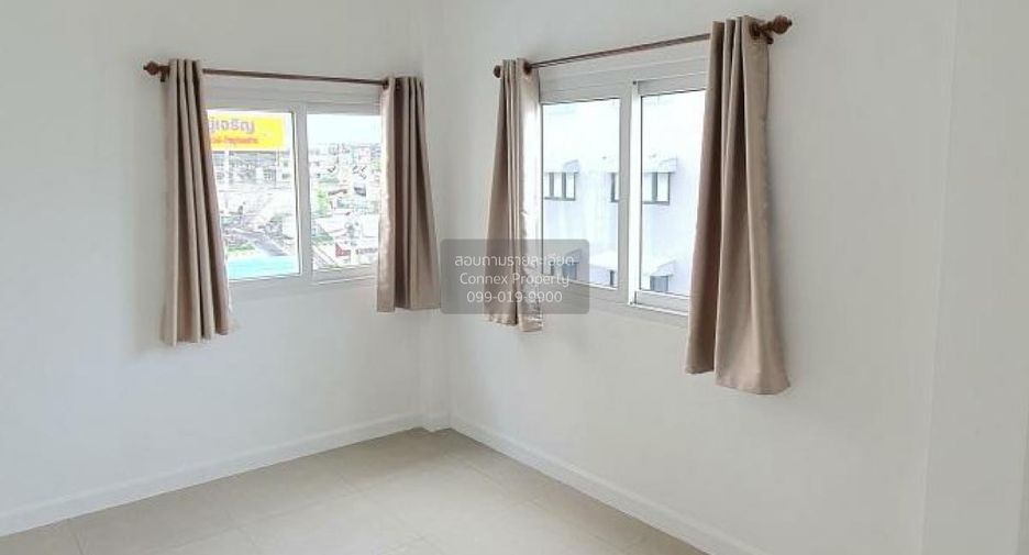 Reihenhaus zur Miete mit 4 Zimmer in Sai Mai, Bangkok