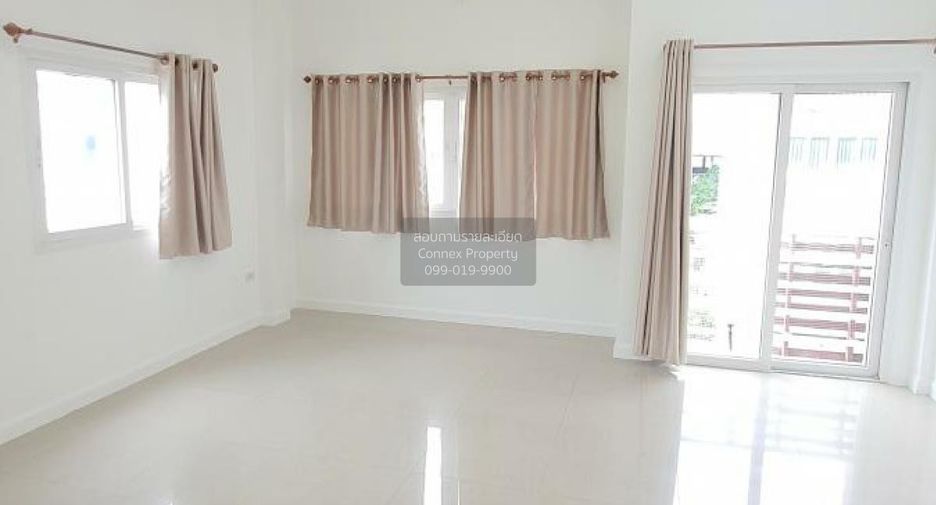 Reihenhaus zur Miete mit 4 Zimmer in Sai Mai, Bangkok