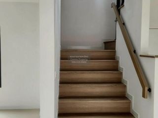 出租 4 卧室 独立屋 在 Pak Kret, Nonthaburi