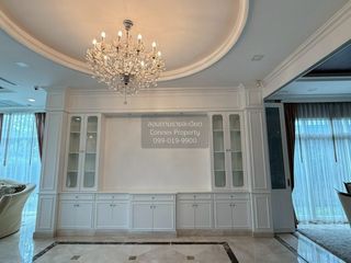 Аренда 5 спальни дом в Лат Крабанг, Бангкок