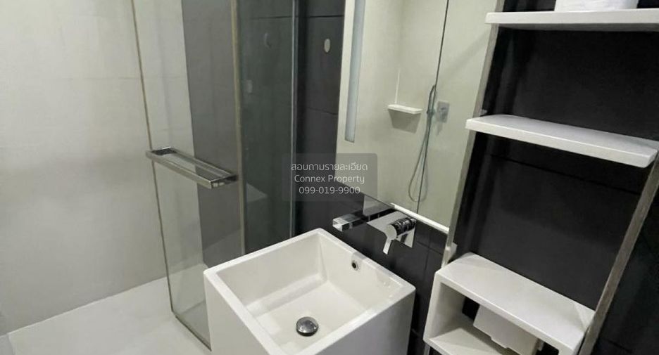 Condo en alquiler de 1 habitaciones en Khlong San, Bangkok