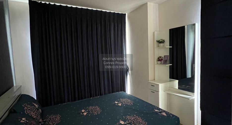 À louer 2 chambres condo à Phra Khanong, Bangkok