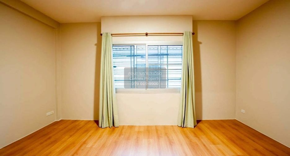 Reihenhaus zur Miete mit 3 Zimmer in Bang Khen, Bangkok