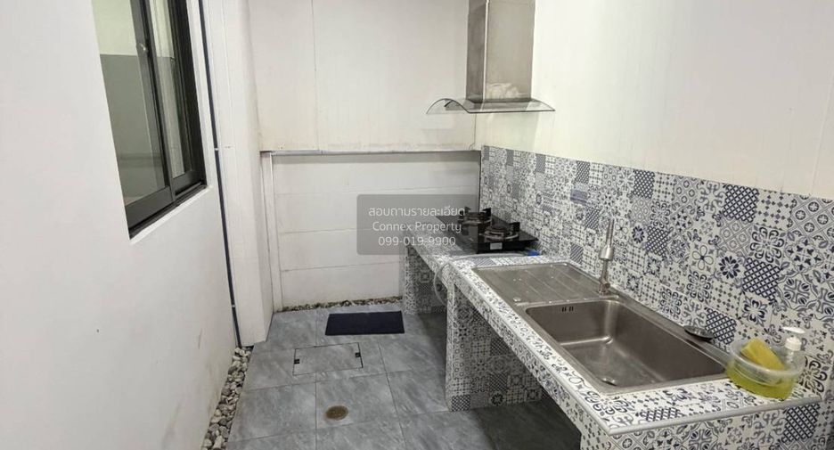 For rent 3 ベッドルーム townhouse in Bang Phli, Samut Prakan