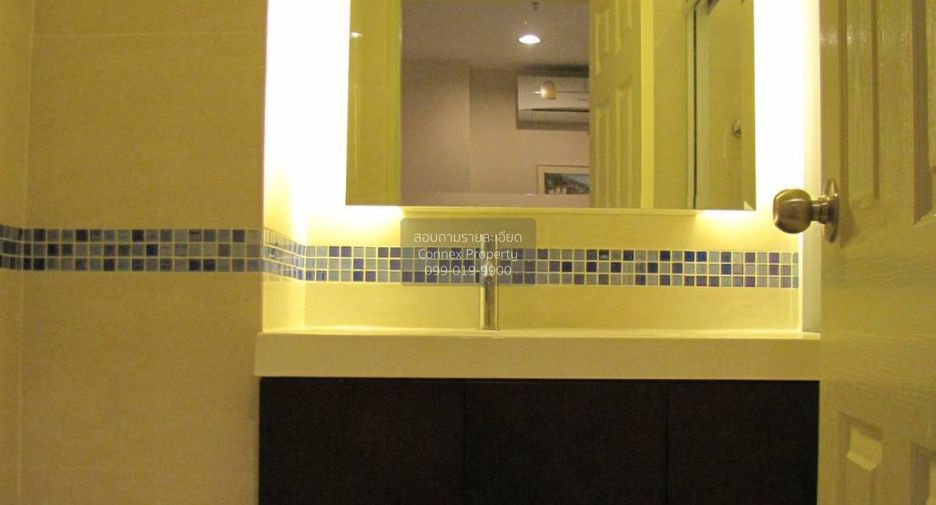 For rent 1 bed condo in Sathon, Bangkok