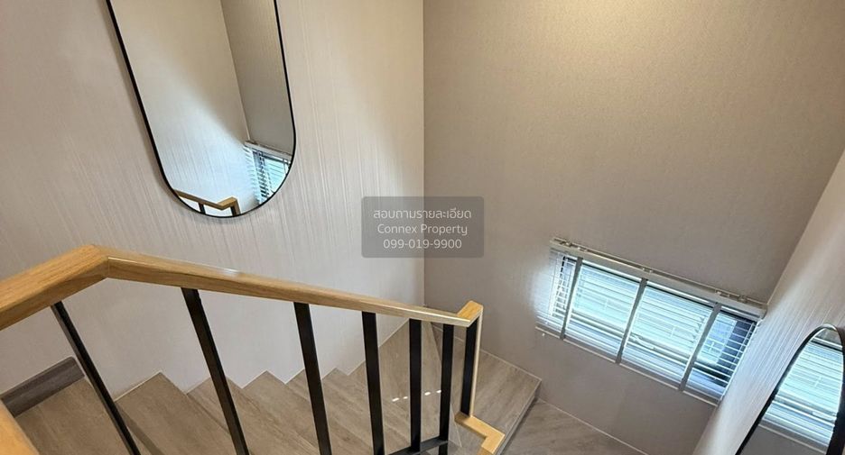 For rent 4 bedrooms townhouse in Pak Kret, Nonthaburi