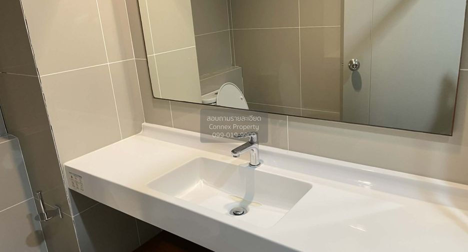 For rent 2 bedrooms condo in Bang Kapi, Bangkok
