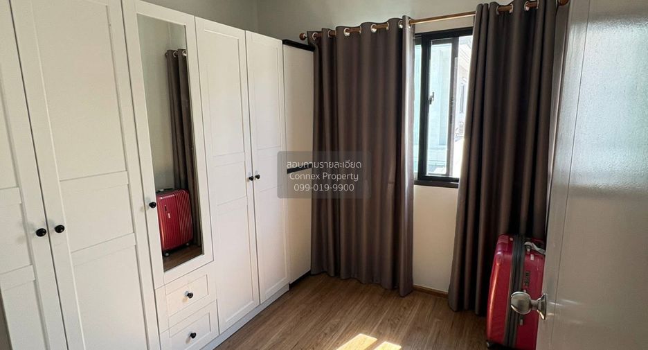 For rent 3 bedrooms townhouse in Bang Phli, Samut Prakan
