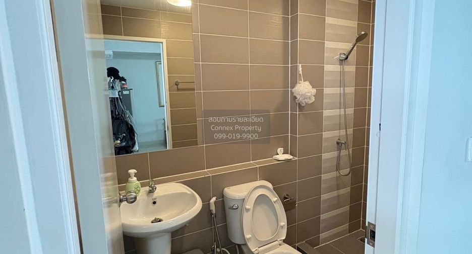 For rent 3 bedrooms townhouse in Bang Phli, Samut Prakan