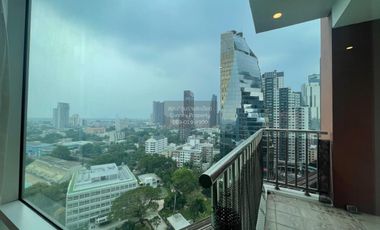 For rent 3 bedrooms condo in Khlong Toei, Bangkok