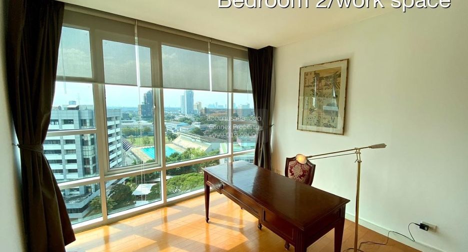 For rent 3 bedrooms condo in Khlong Toei, Bangkok