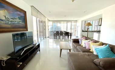 For rent 3 bedrooms condo in Khlong Toei, Bangkok