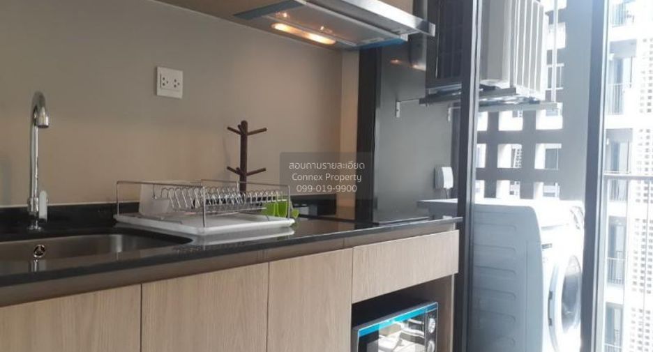 For rent 1 bed condo in Phra Khanong, Bangkok