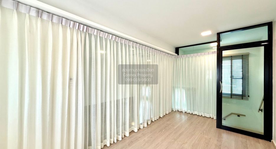 For rent 4 bedrooms townhouse in Bang Phli, Samut Prakan