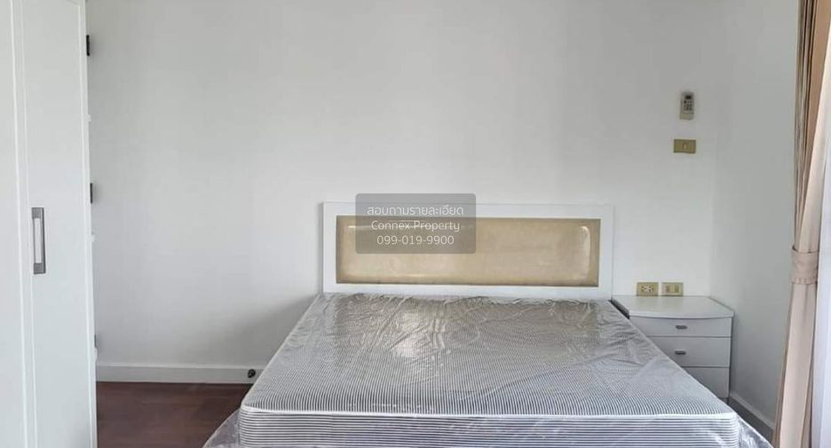 Condo en alquiler de 3 habitaciones en Watthana, Bangkok
