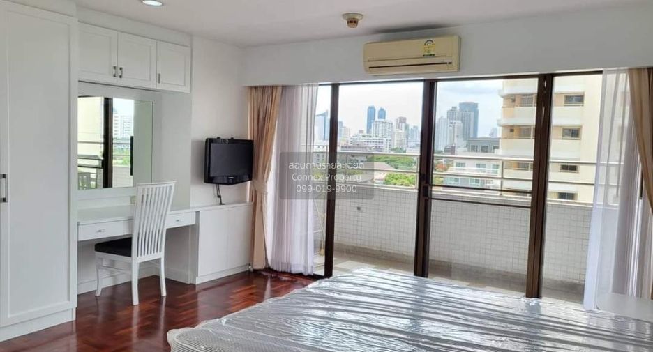 Condo en alquiler de 3 habitaciones en Watthana, Bangkok
