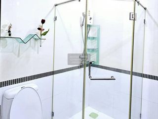 For rent 3 bedrooms condo in Ratchathewi, Bangkok