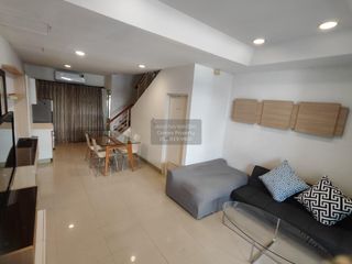For rent 3 bedrooms townhouse in Bang Kapi, Bangkok