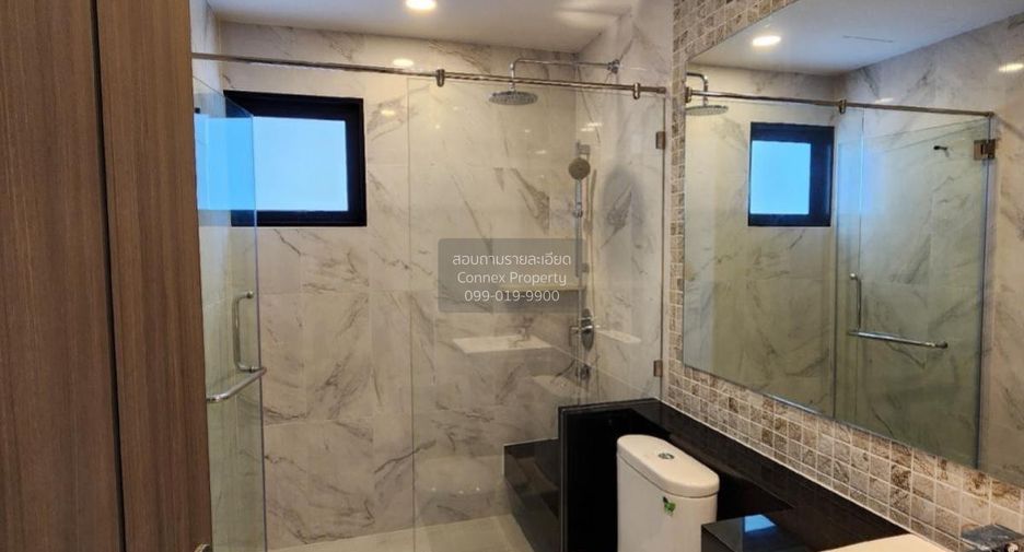 Wohnung zur Miete mit 2 Zimmer in Khlong San, Bangkok