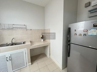 For rent 3 bedrooms townhouse in Wang Thonglang, Bangkok