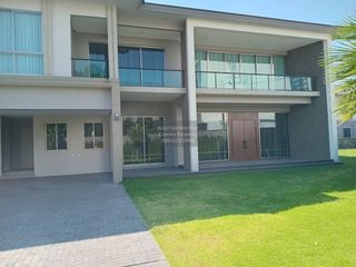 For rent 4 bedrooms house in Prawet, Bangkok