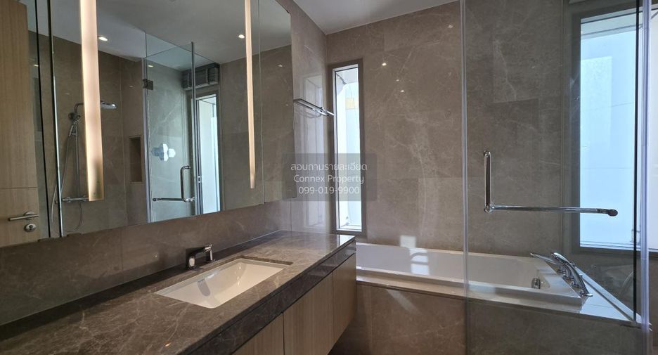 For rent 2 ベッドルーム condo in Khlong San, Bangkok